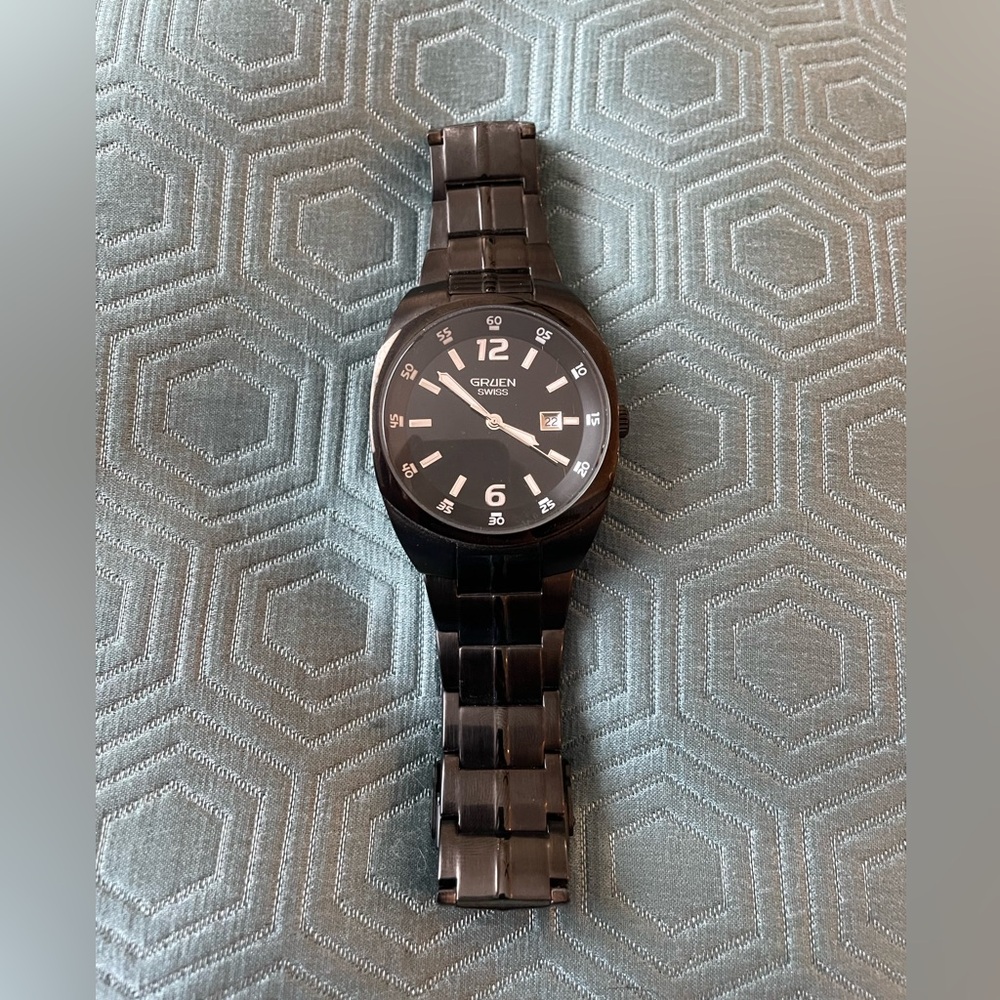 Gruen Swiss Water Resistant Mens Watch
